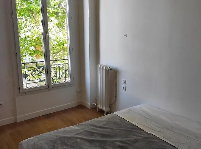 Le Palmier Saint-Denis (Seine-Saint-Denis)